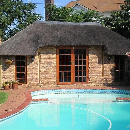 Avon Road Guest House & Tours Boksburg Ngoại thất bức ảnh